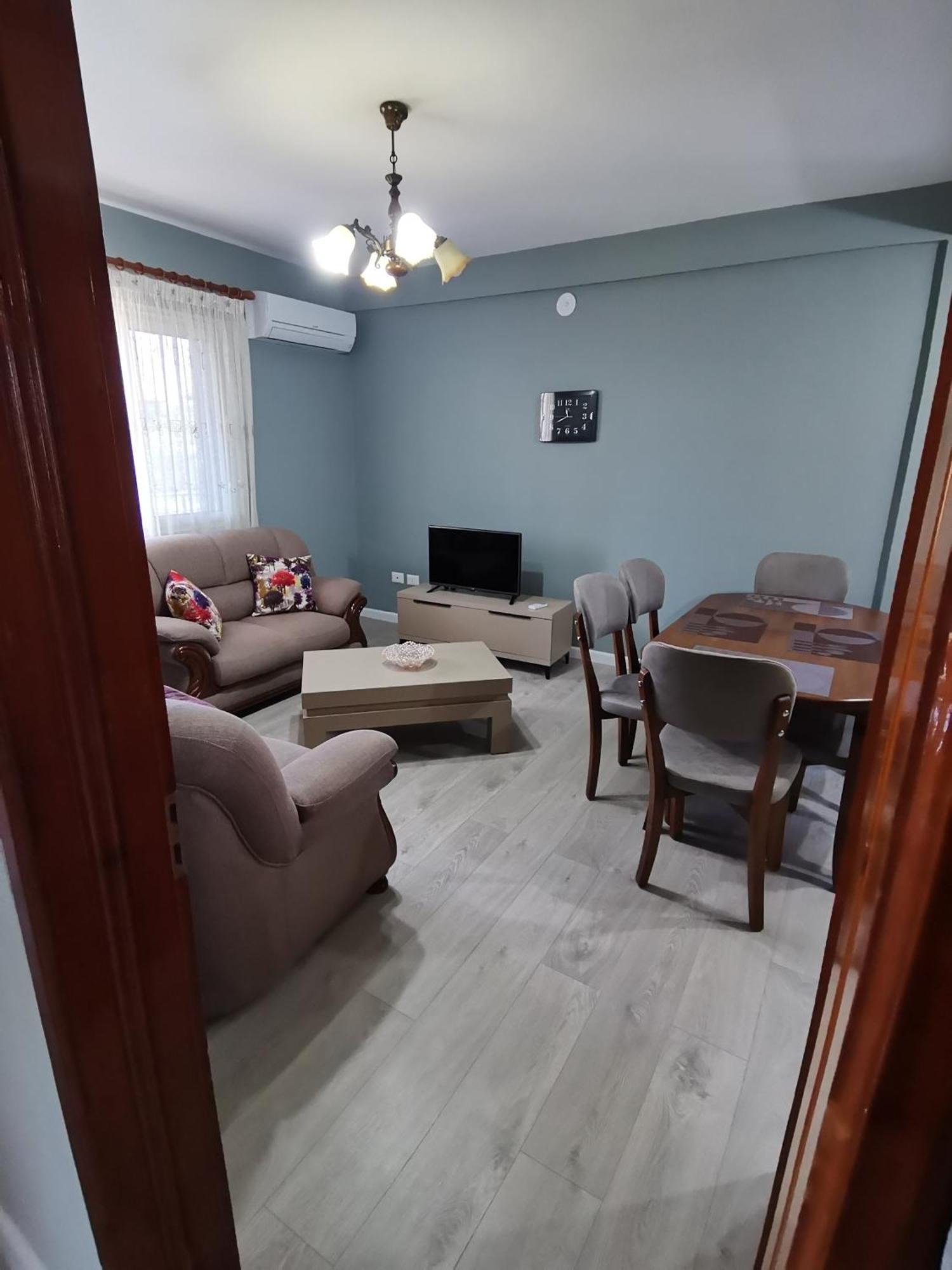 Leatis Apartment Durrës Buitenkant foto
